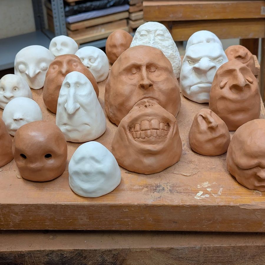 Ceramics by Karol Zagórowski